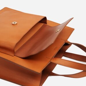 Alternative view of Tote Inger