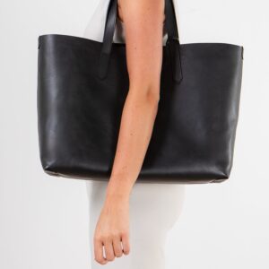 Alternative view of Tote Flora